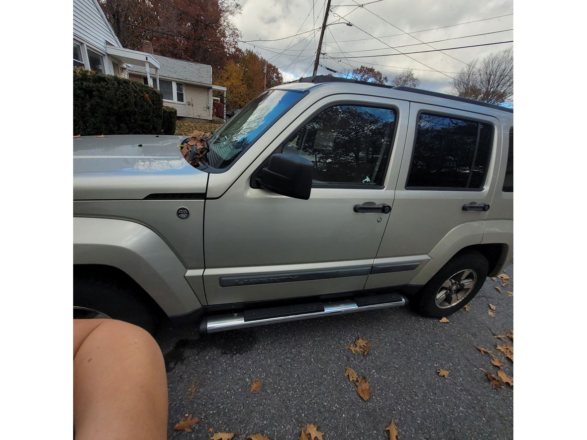 2008 Jeep Liberty for sale by owner in Gardner