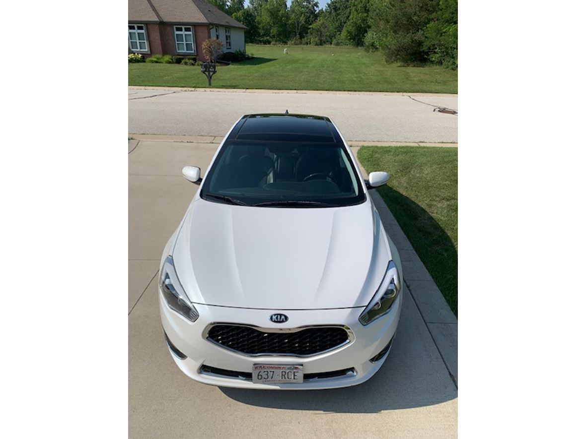 2014 Kia Cadenza for sale by owner in Racine