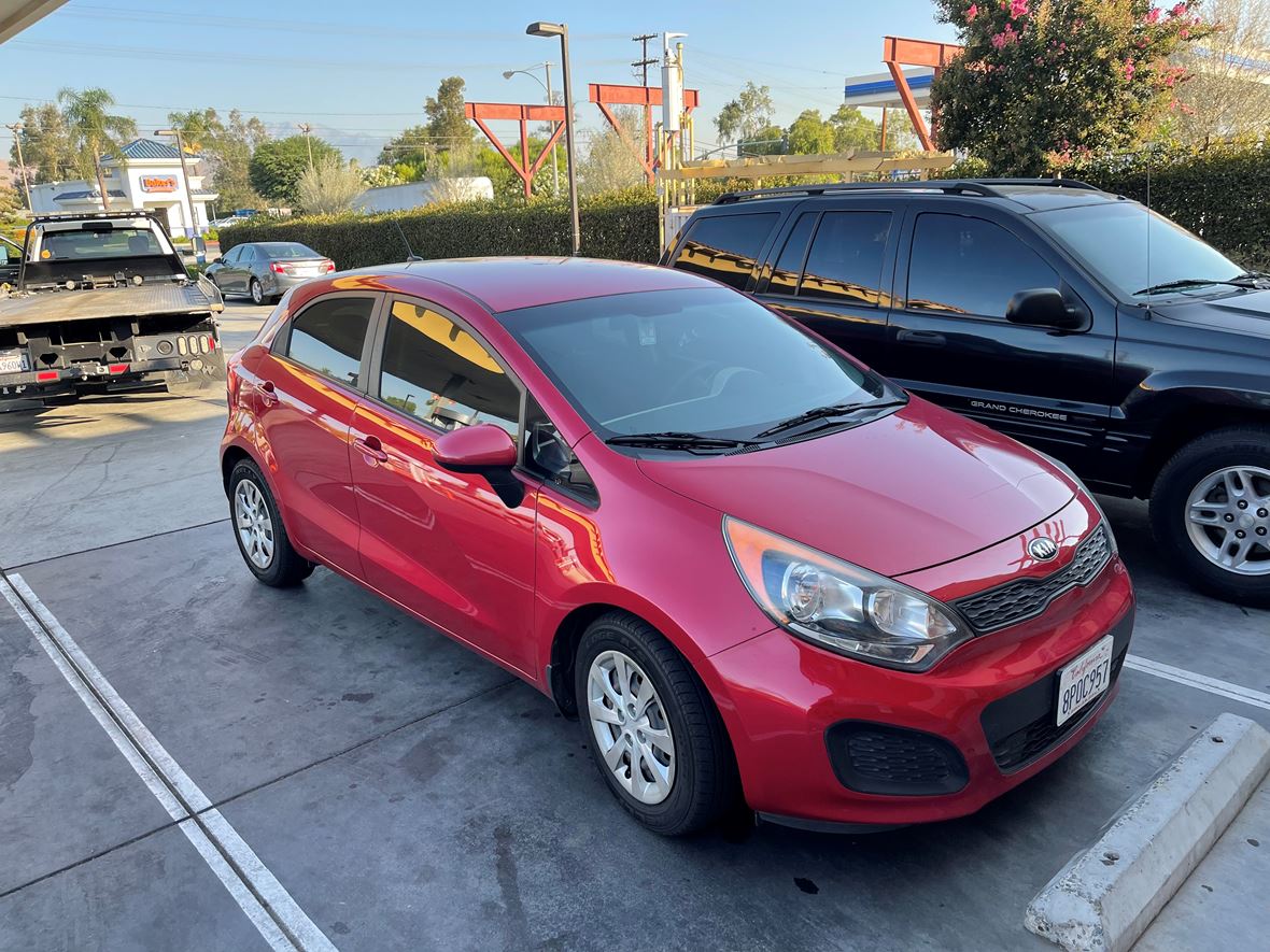 2015 Kia Rio5 for sale by owner in Riverside