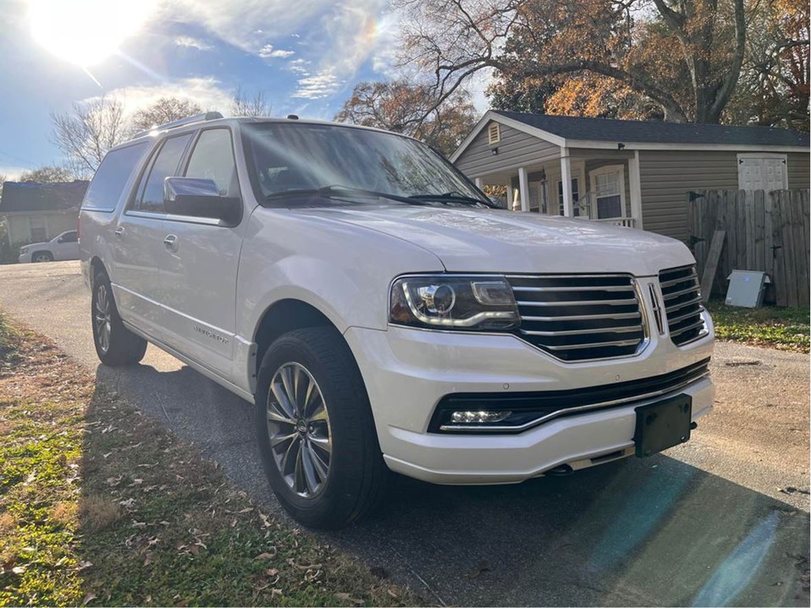 2016 Lincoln Navigator L for sale by owner in Simpsonville