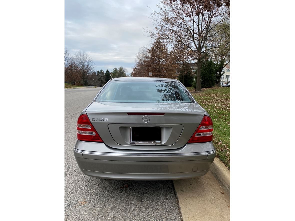 2003 Mercedes-Benz C-Class for sale by owner in Alexandria