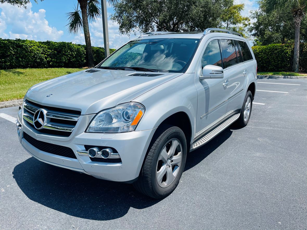 2011 Mercedes-Benz GL 450 for sale by owner in Fort Myers