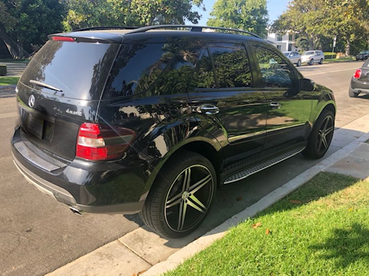 2008 Mercedes-Benz Ml 350 for sale by owner in Los Angeles