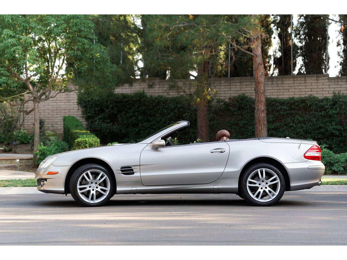 2007 Mercedes-Benz SL-Class for sale by owner in Aliso Viejo