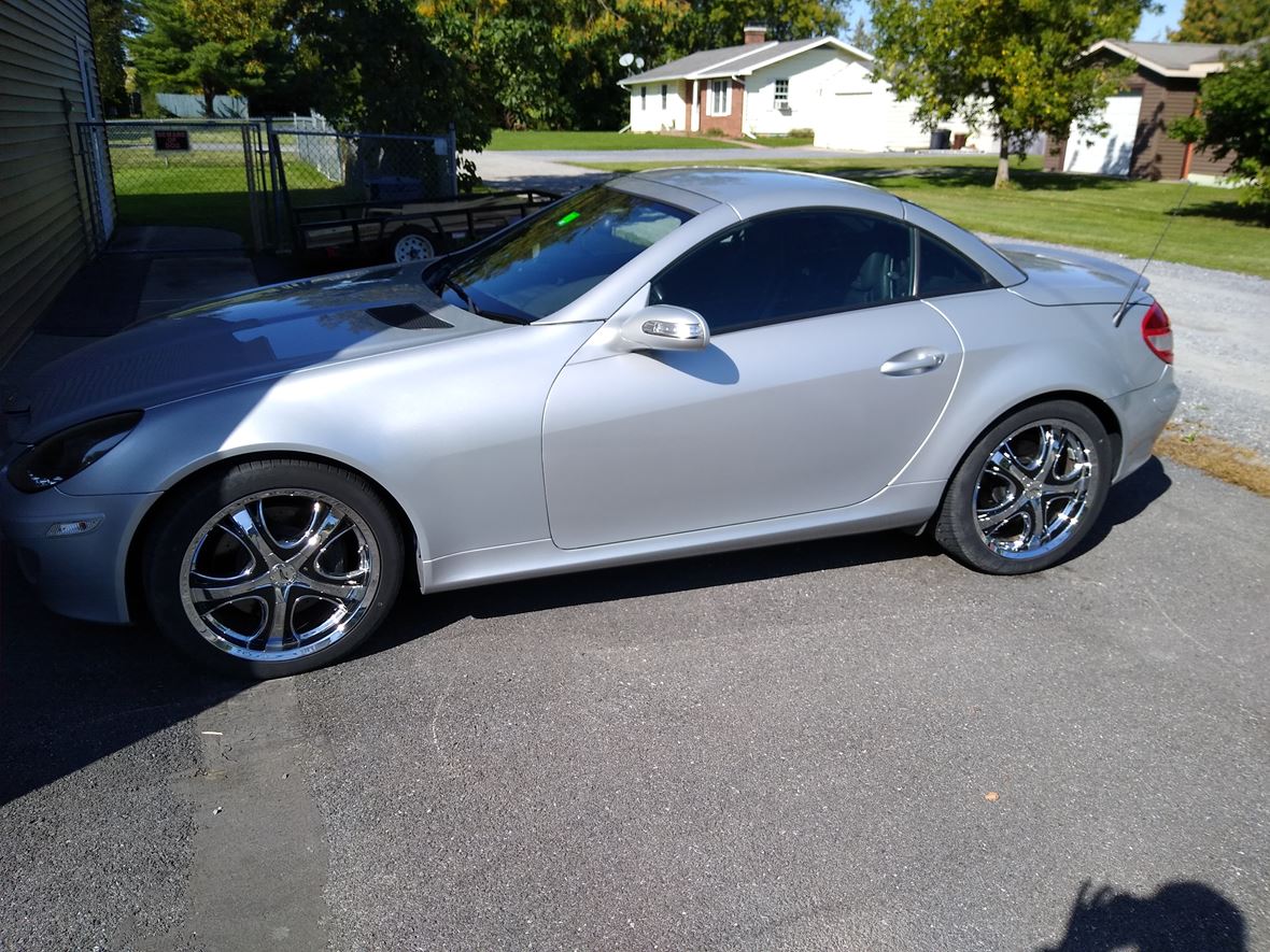 2005 Mercedes-Benz SLK-Class for sale by owner in Vergennes