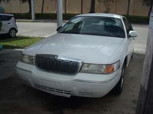 White 2002 Mercury Grand Marquis