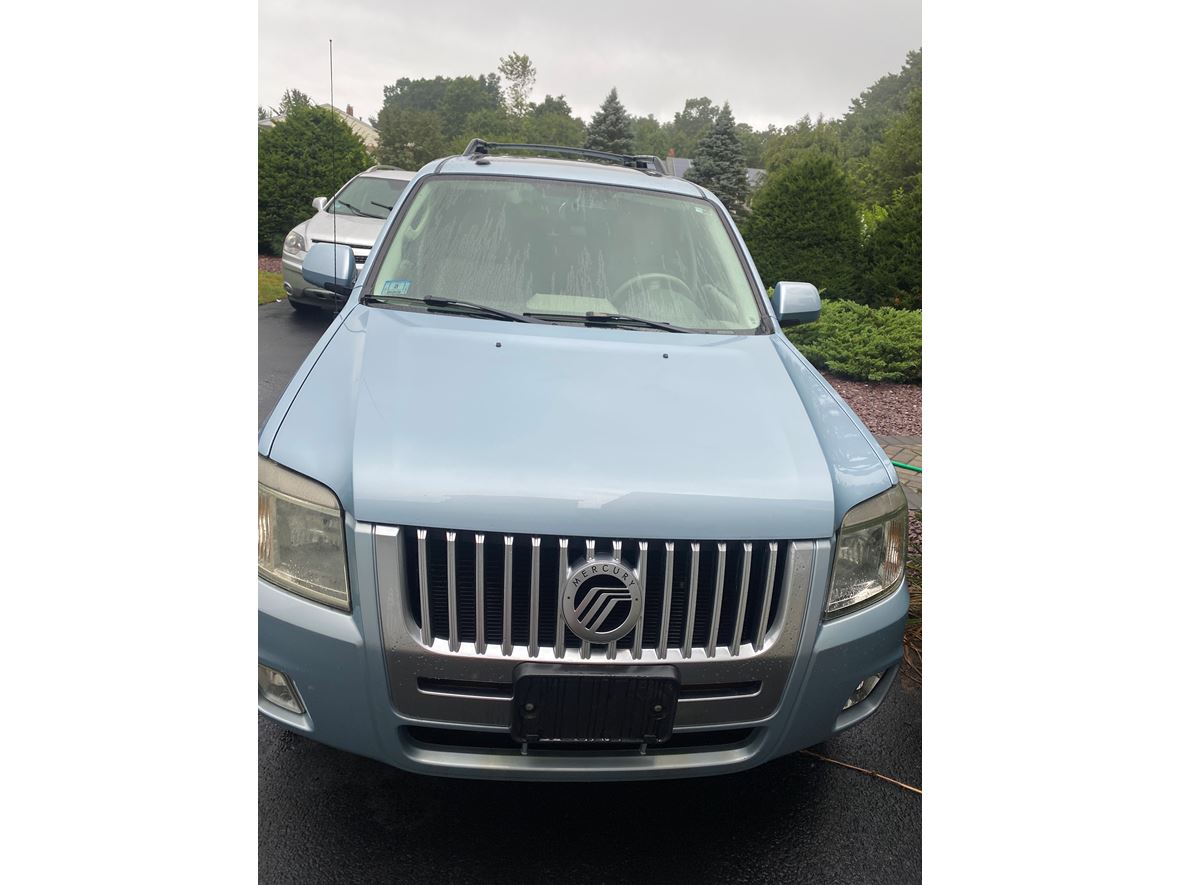 2009 Mercury Mariner for sale by owner in Stoughton