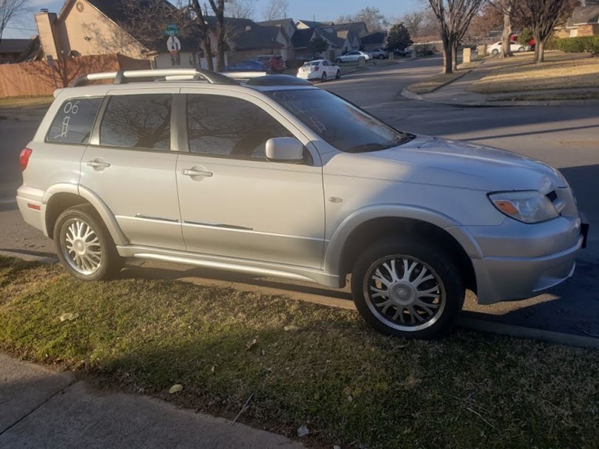 2006 Mitsubishi Outlander for sale by owner in Irving