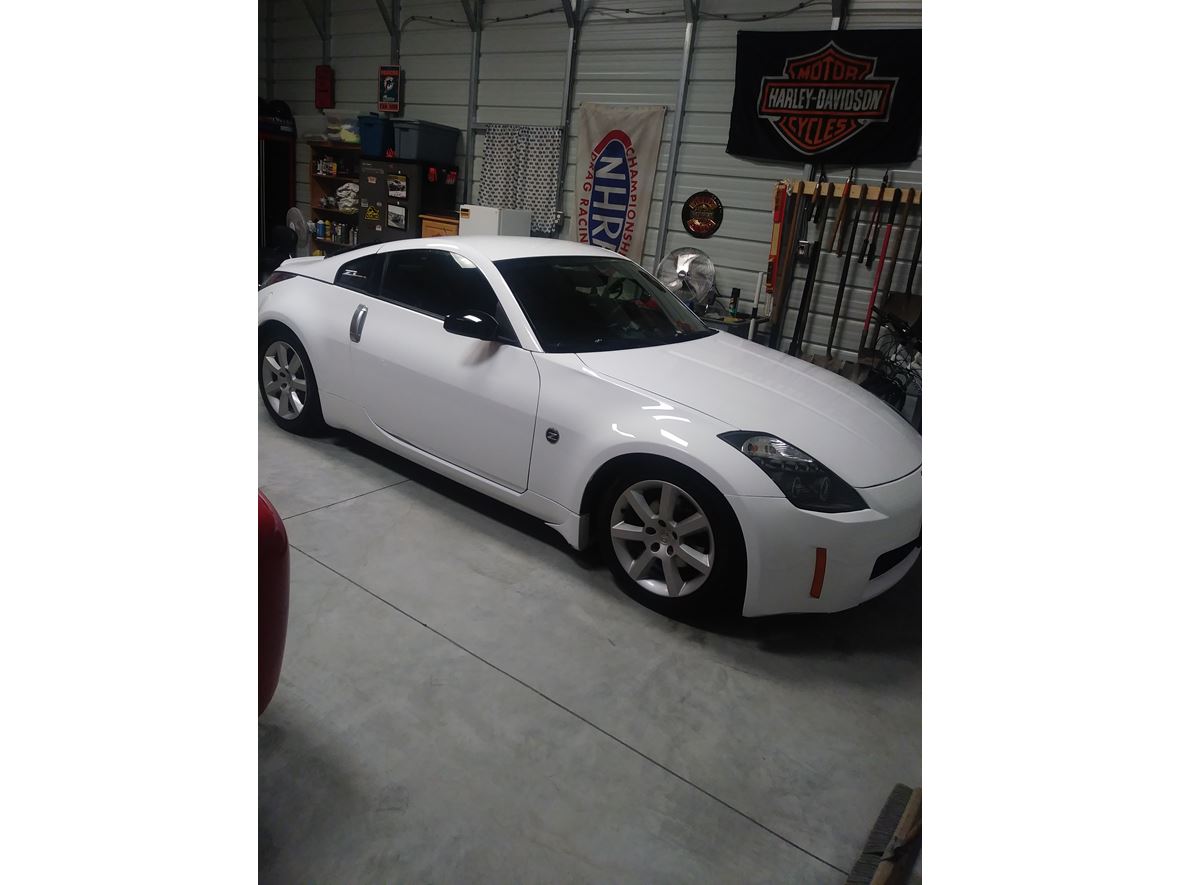 2003 Nissan 350Z for sale by owner in Suffolk