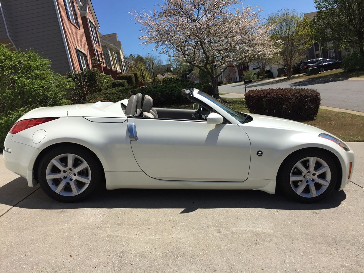2005 Nissan 350Z for sale by owner in Marietta