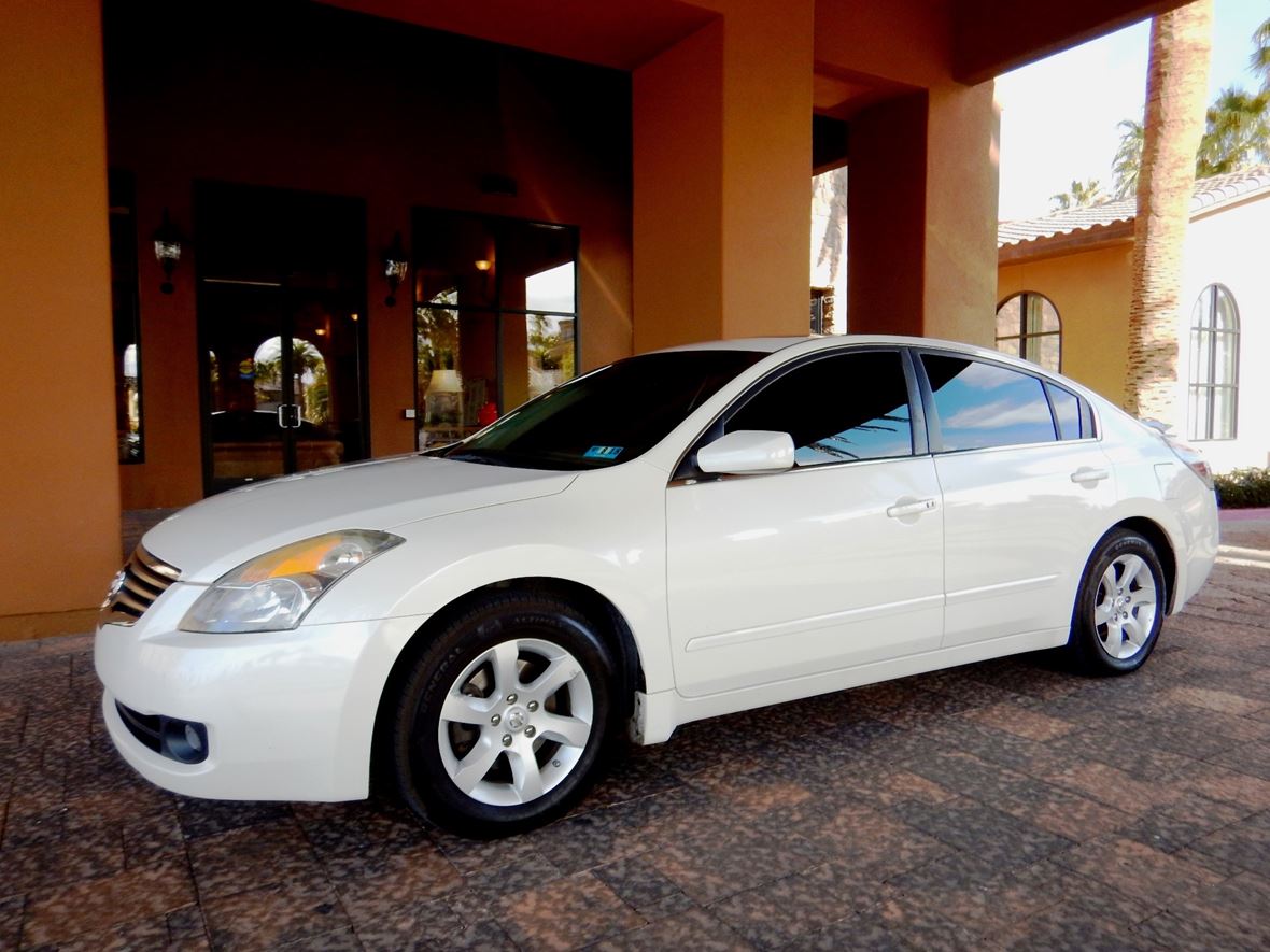 2008 Nissan Altima for sale by owner in Henderson
