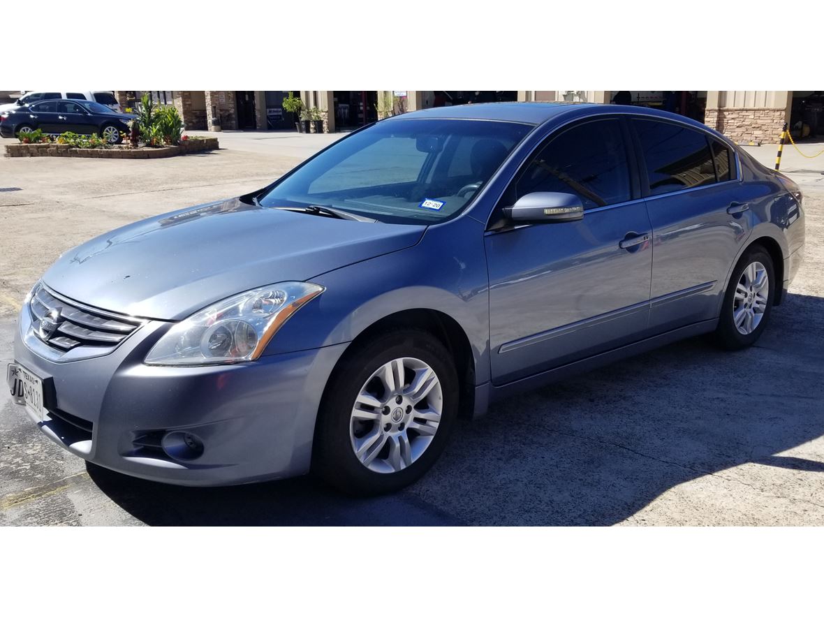 2012 Nissan Altima for sale by owner in Houston