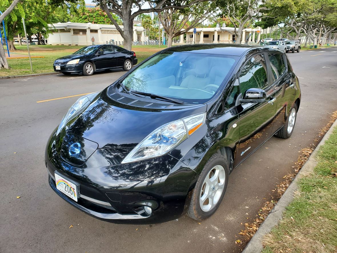 2012 Nissan Leaf for Sale by Owner in Honolulu, HI 96815
