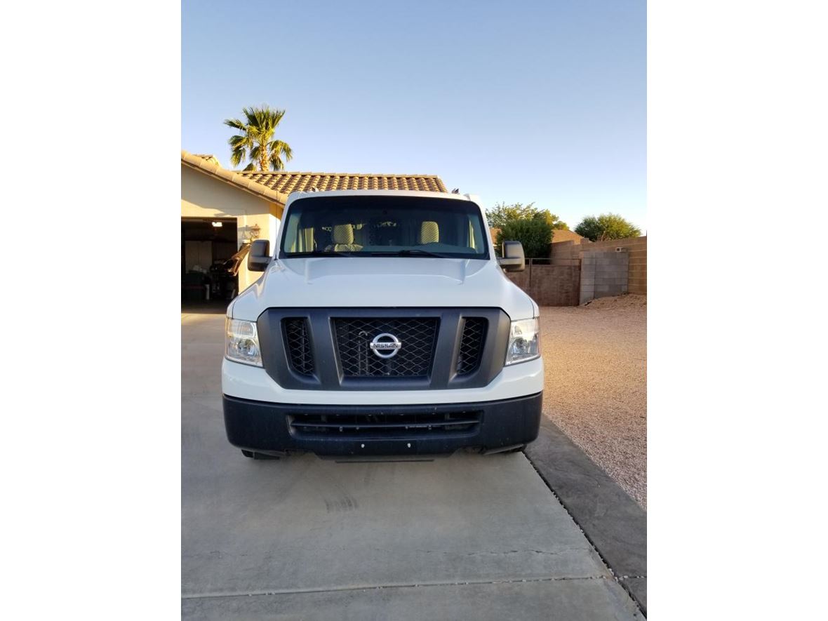 2013 Nissan NV Cargo for sale by owner in Kingman
