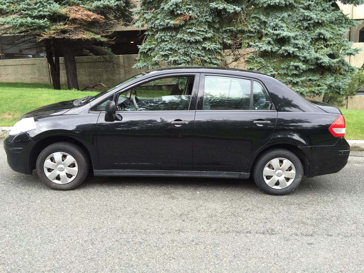 2009 Nissan Versa for sale by owner in Revere