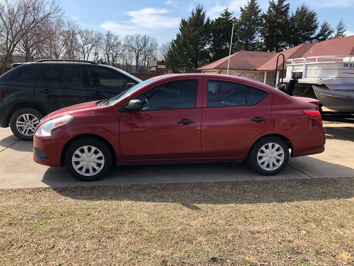 2015 Nissan Versa for sale by owner in Sapulpa