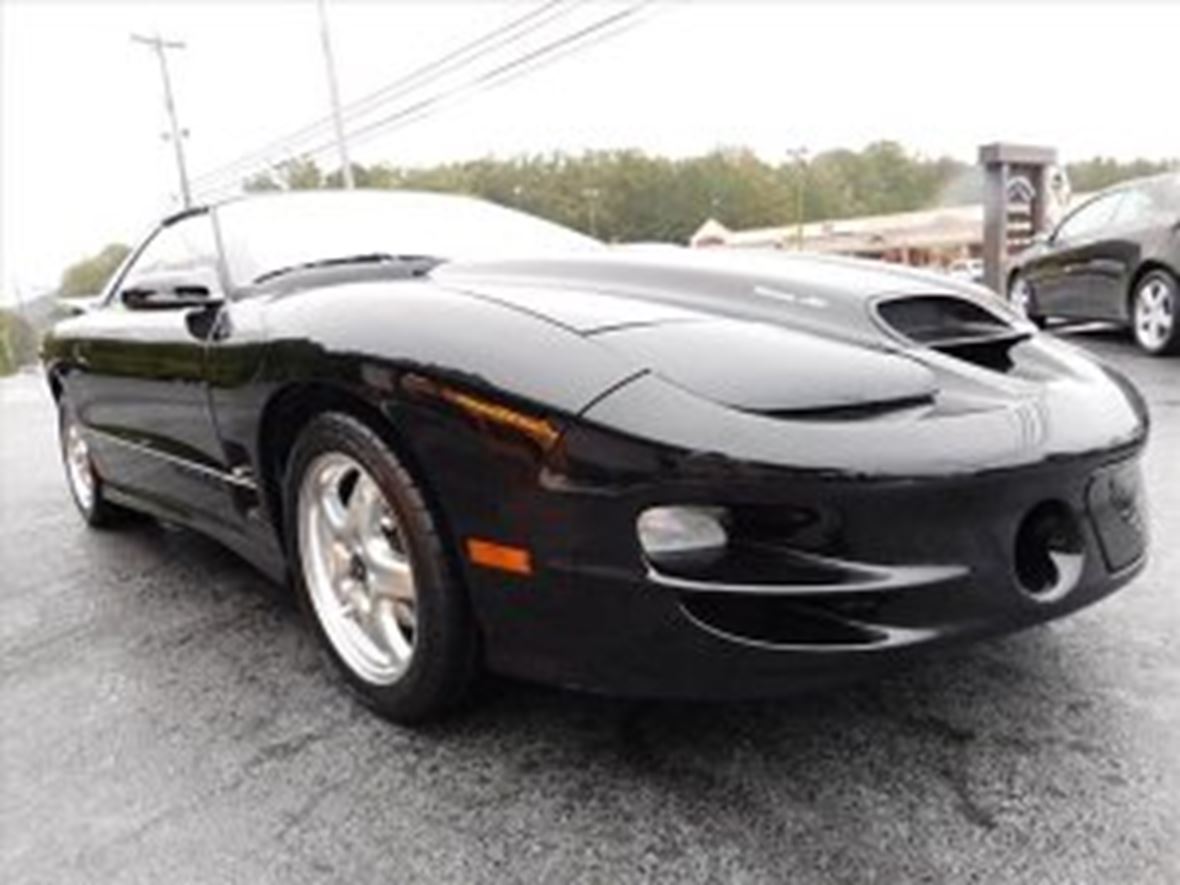 2001 Pontiac Firebird for sale by owner in Eaton