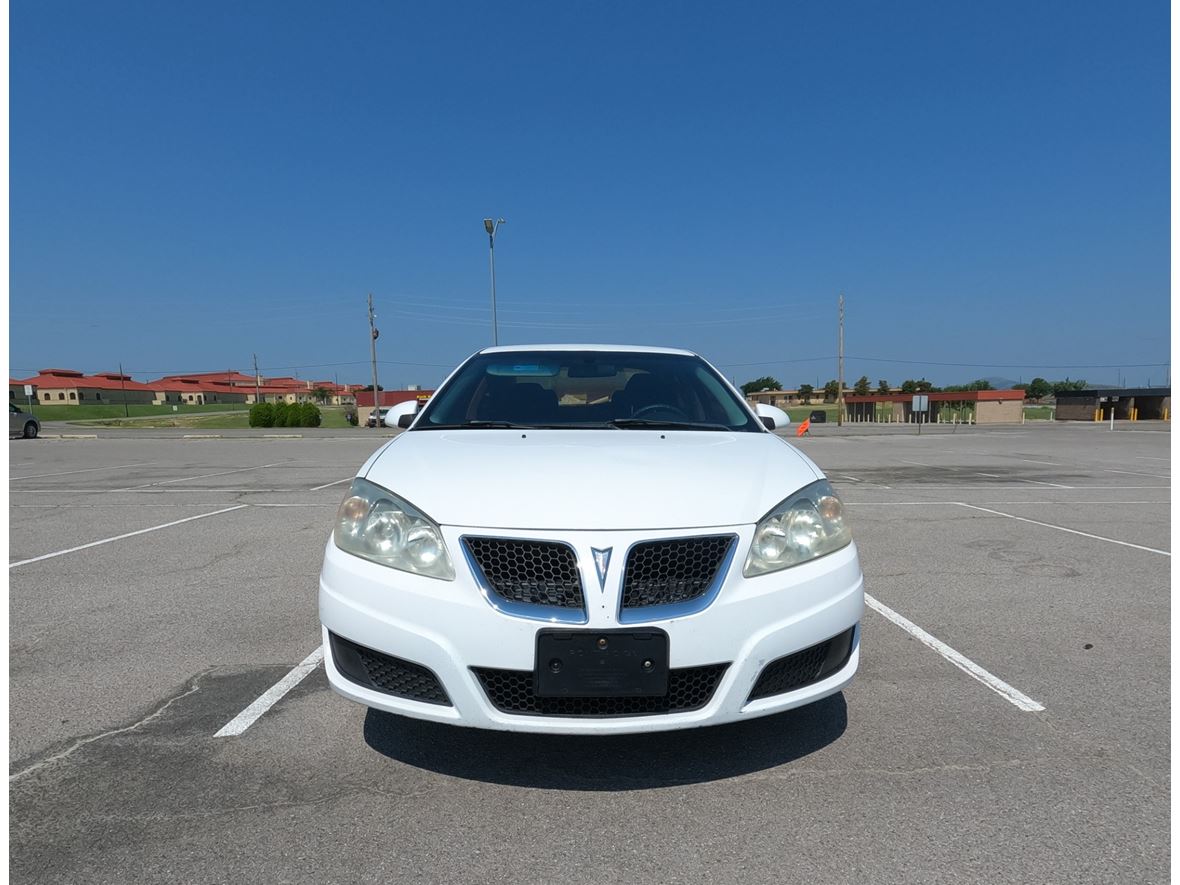 2010 Pontiac G6 for sale by owner in Fort Sill