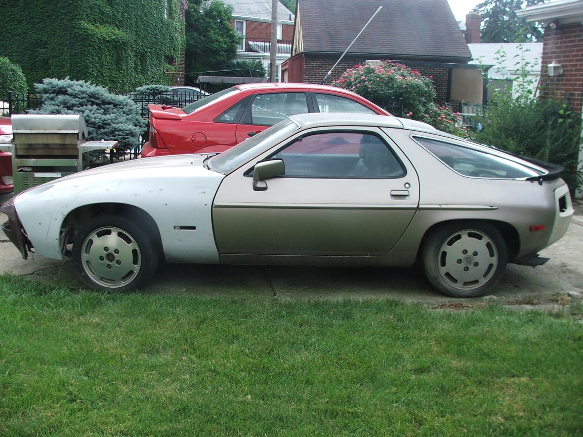 1982 Porsche 928S (Euro) for sale by owner in Oregon