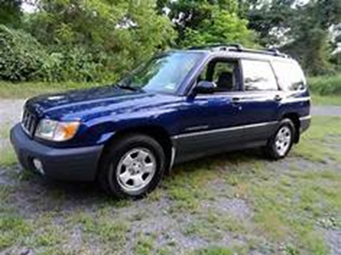 2001 Subaru Forester L for sale by owner in Albany