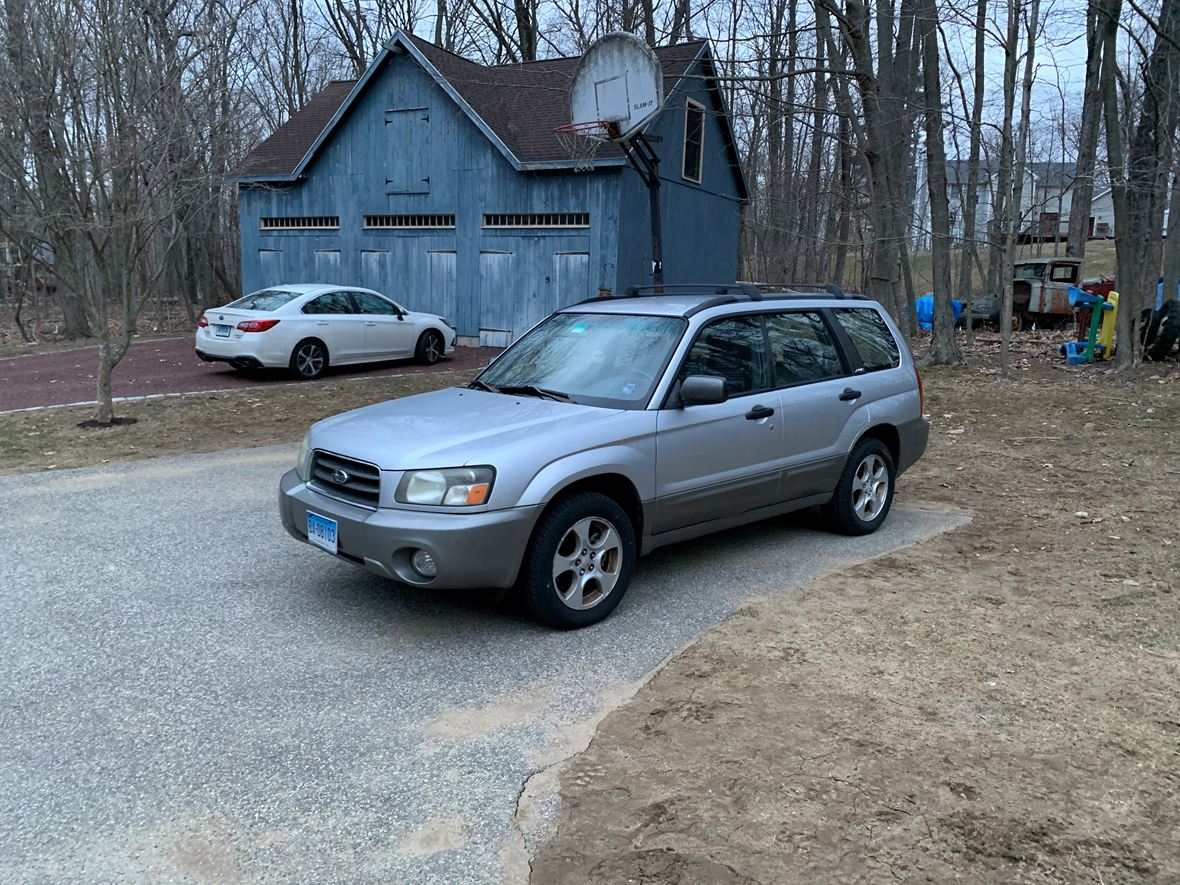 2004 Subaru Forester for sale by owner in Hebron