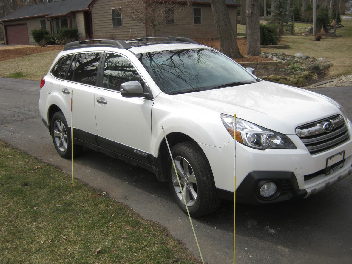 2014 Subaru Outback for sale by owner in Rockford