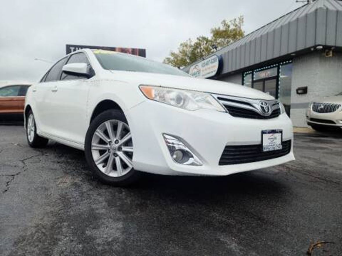 2014 Toyota Camry for sale by owner in Villa Park