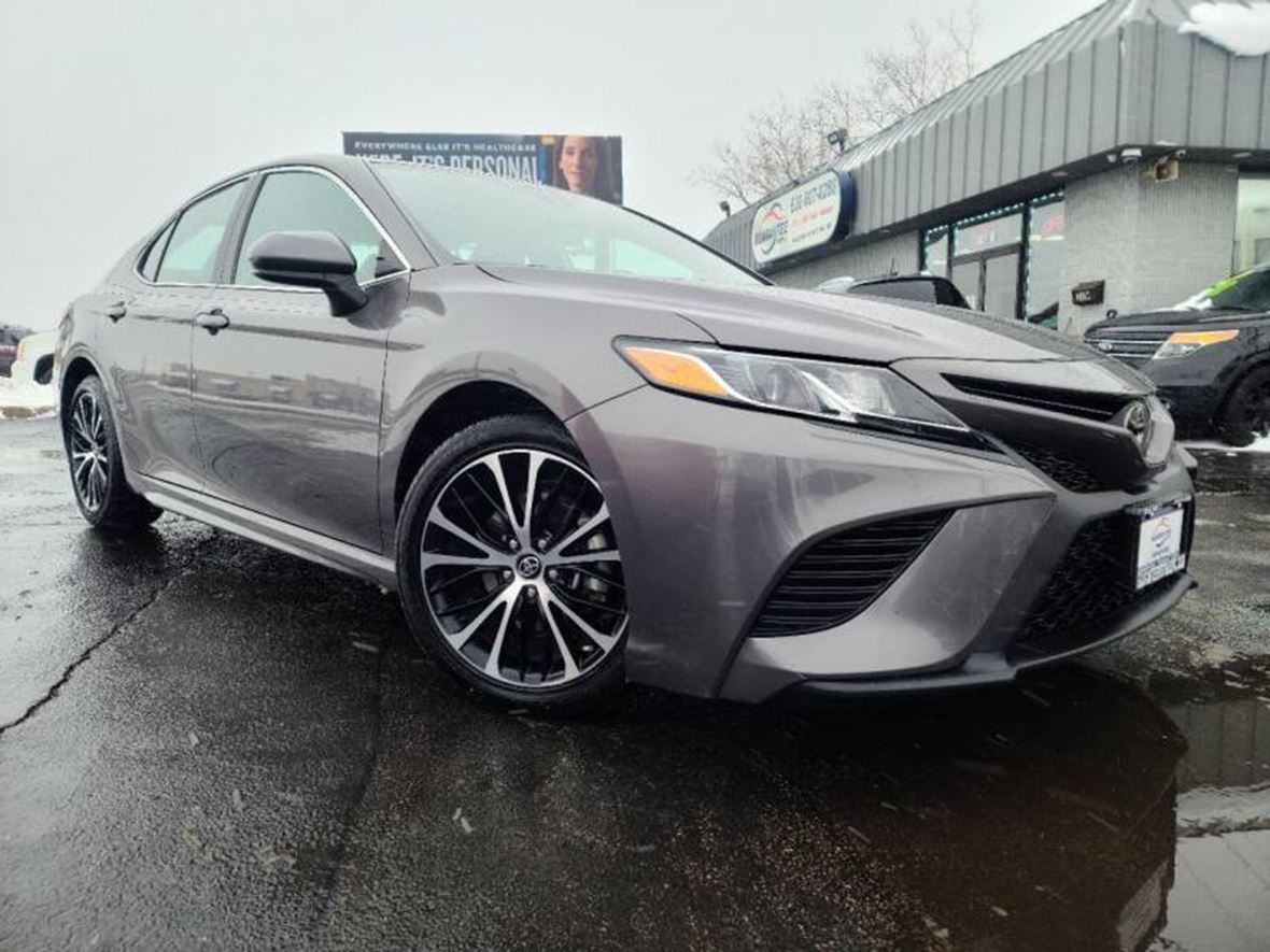 2019 Toyota Camry for sale by owner in Villa Park