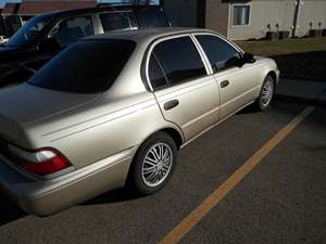 Beige 1997 Toyota Corolla