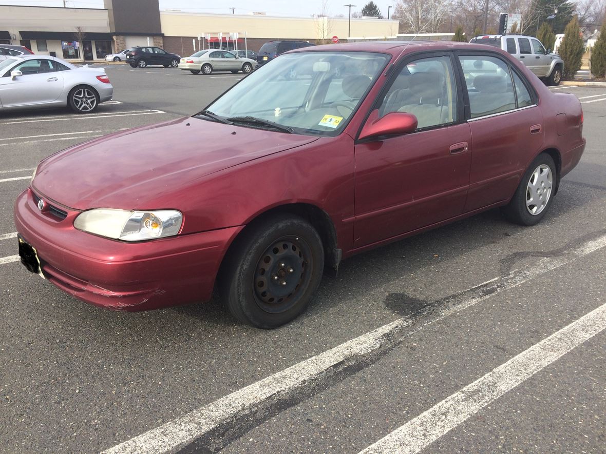1999 Toyota Corolla for sale by owner in Princeton Junction