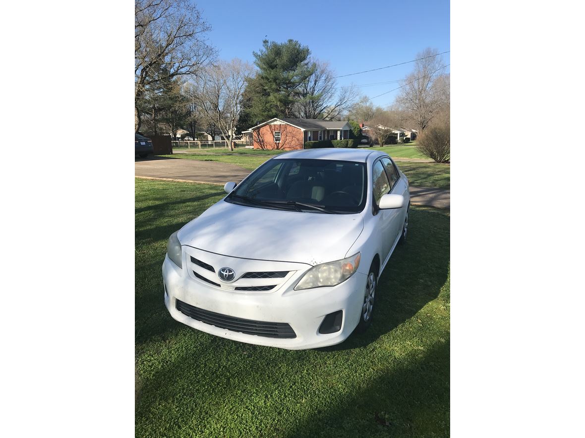 2011 Toyota Corolla for sale by owner in Spring Hill
