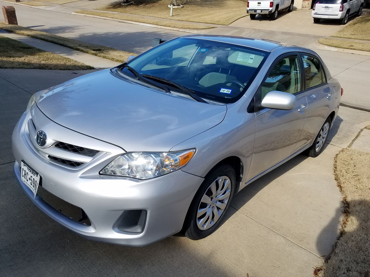 2012 Toyota Corolla for sale by owner in Mansfield