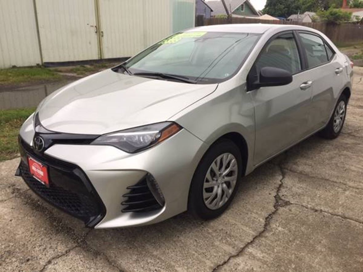 2018 Toyota Corolla for sale by owner in Spokane