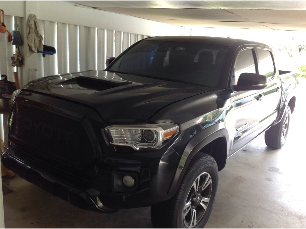 2017 Toyota Pickup for Sale by Owner in Honolulu, HI 96816