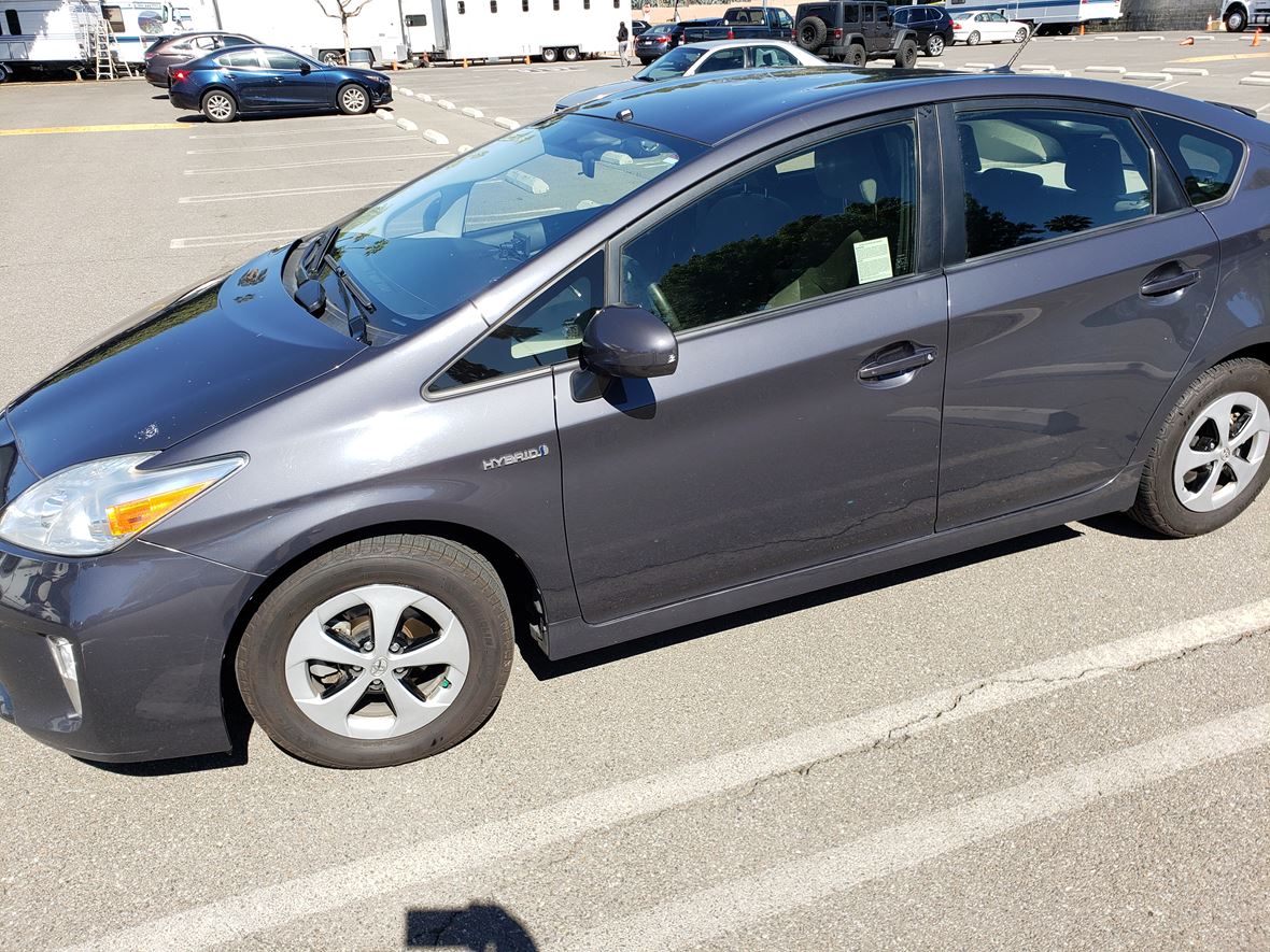 2012 Toyota Prius for sale by owner in North Hills