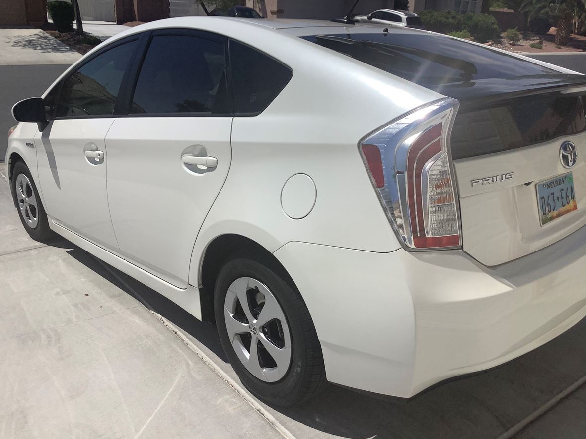 2012 Toyota Prius for sale by owner in Las Vegas