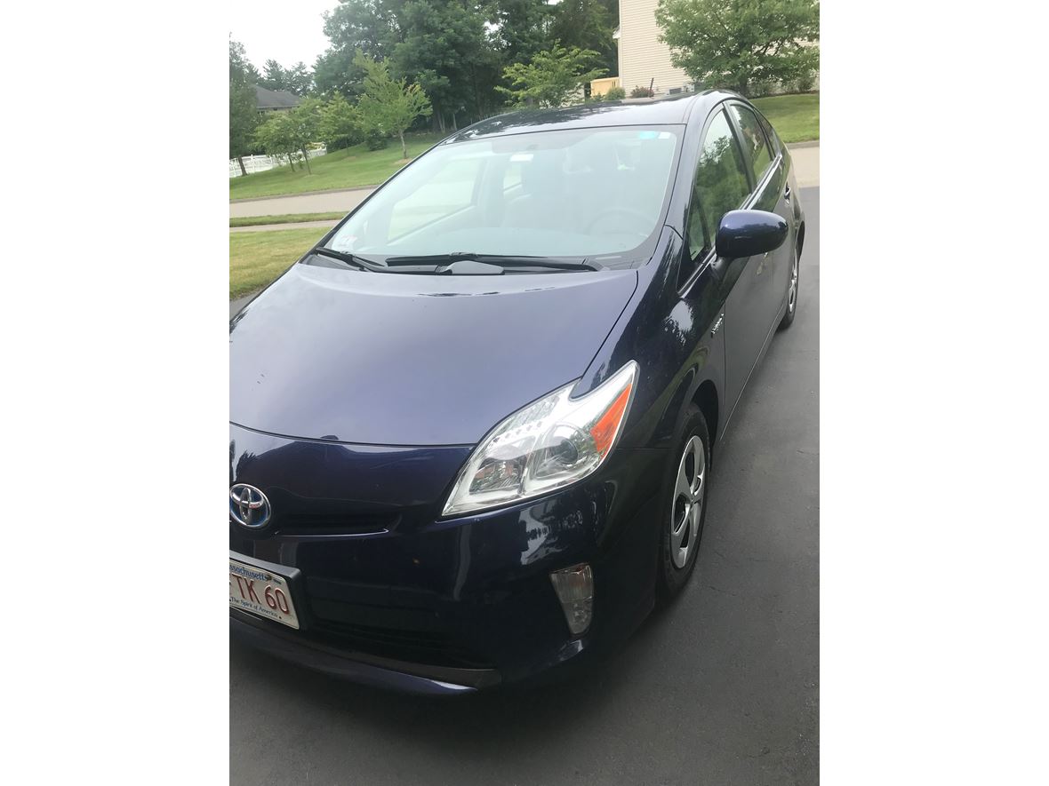 2013 Toyota Prius for sale by owner in East Walpole