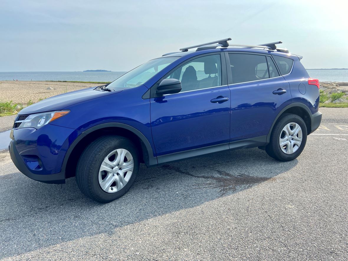 2014 Toyota Rav4 LE for sale by owner in Duxbury