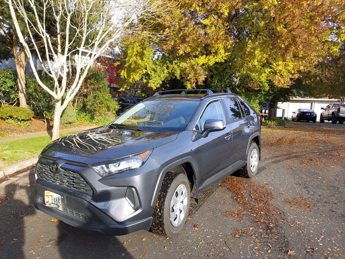 2020 Toyota Rav4 for sale by owner in Beaverton