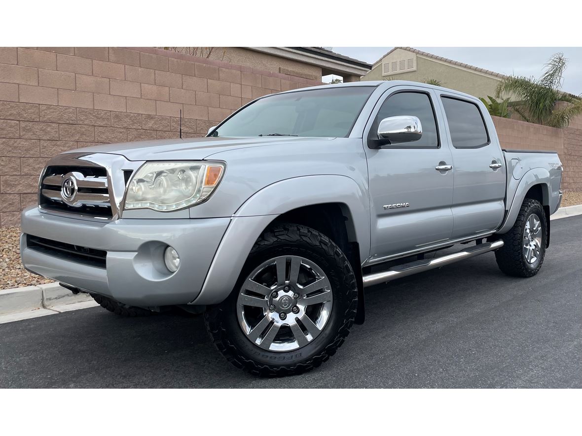 2006 Toyota Tacoma for sale by owner in Las Vegas