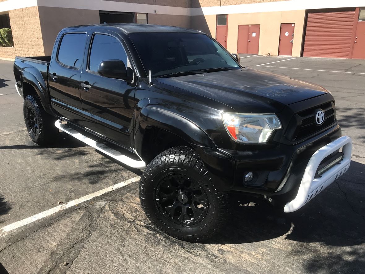 2012 Toyota Tacoma for sale by owner in Tempe