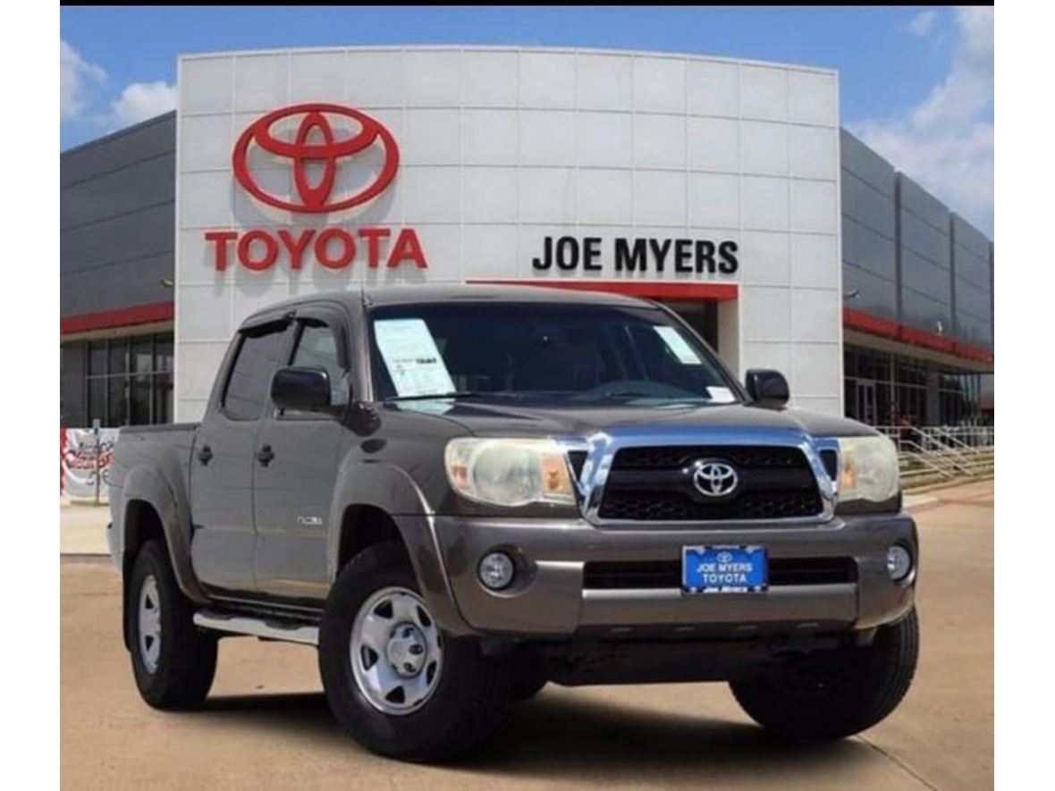 2013 Toyota Tacoma for sale by owner in Elm City