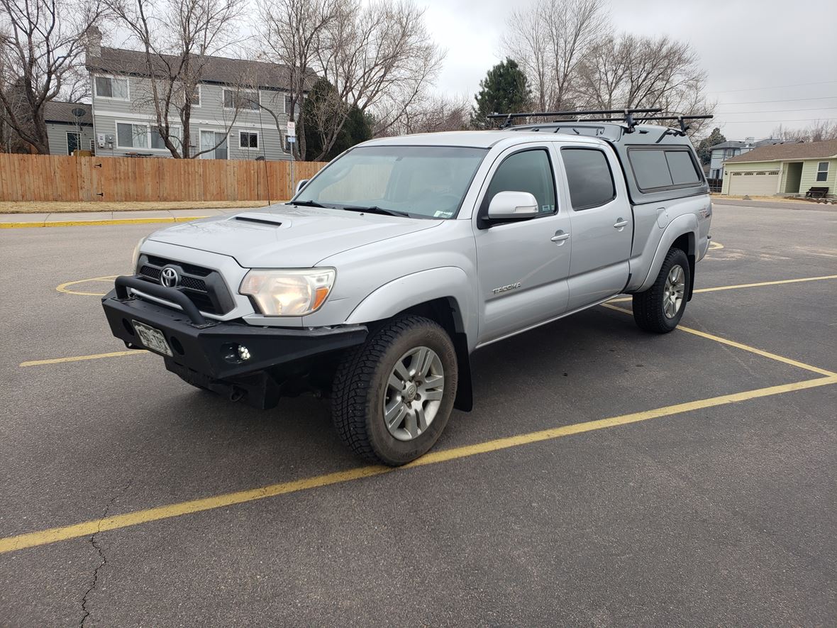 2012 Toyota Tacoma TRD Sport 4WD V6 for sale by owner in Littleton