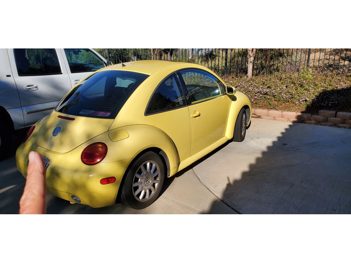 2005 Volkswagen Beetle for sale by owner in Riverside