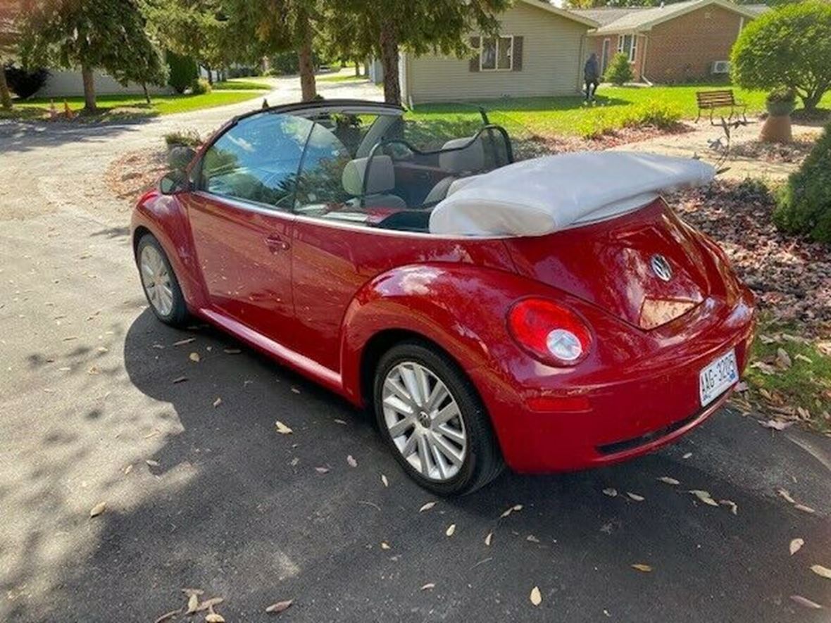 2010 Volkswagen Beetle Convertible by Owner Amherst Junction, WI 54407