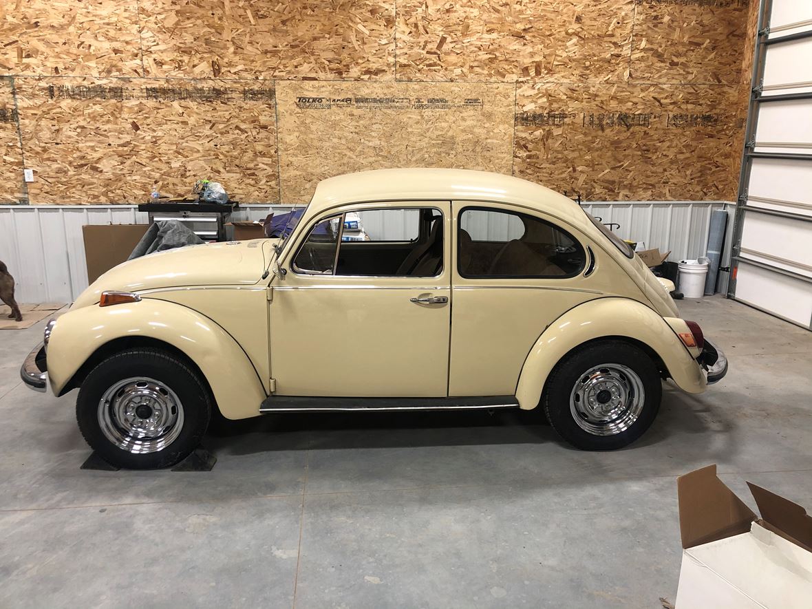 1971 Volkswagen Super beetle  for sale by owner in Omaha
