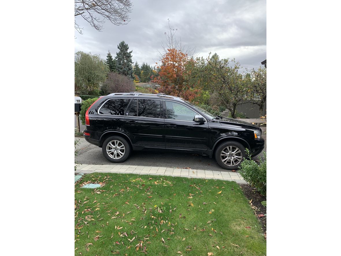 2013 Volvo XC90 for sale by owner in Seattle