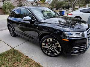 Black 2018 Audi SQ5