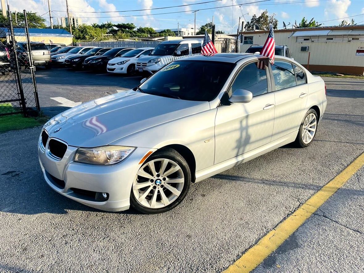 2011 BMW 3 Series for sale by owner in Miami