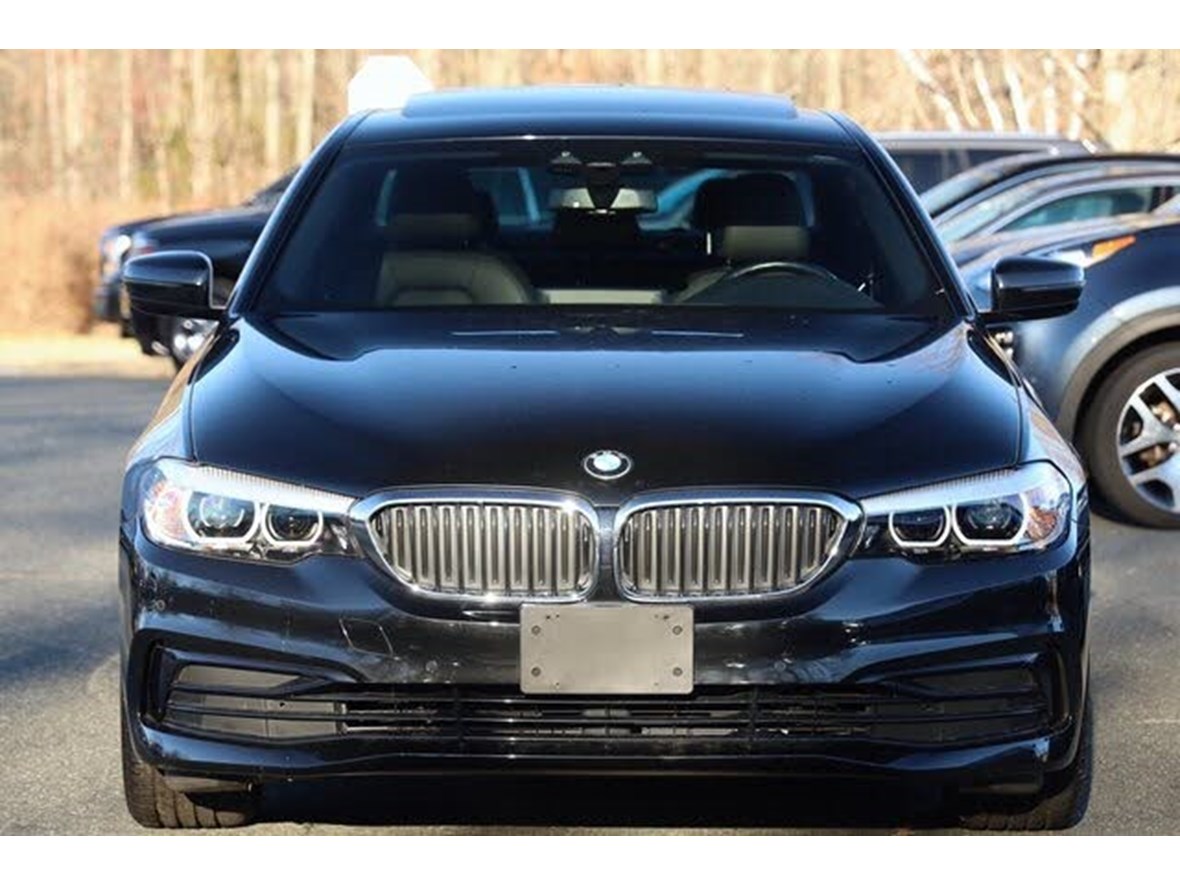 2019 BMW 5 Series for sale by owner in California City
